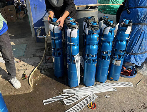 深井泵+深井泵鋼管測(cè)試出貨